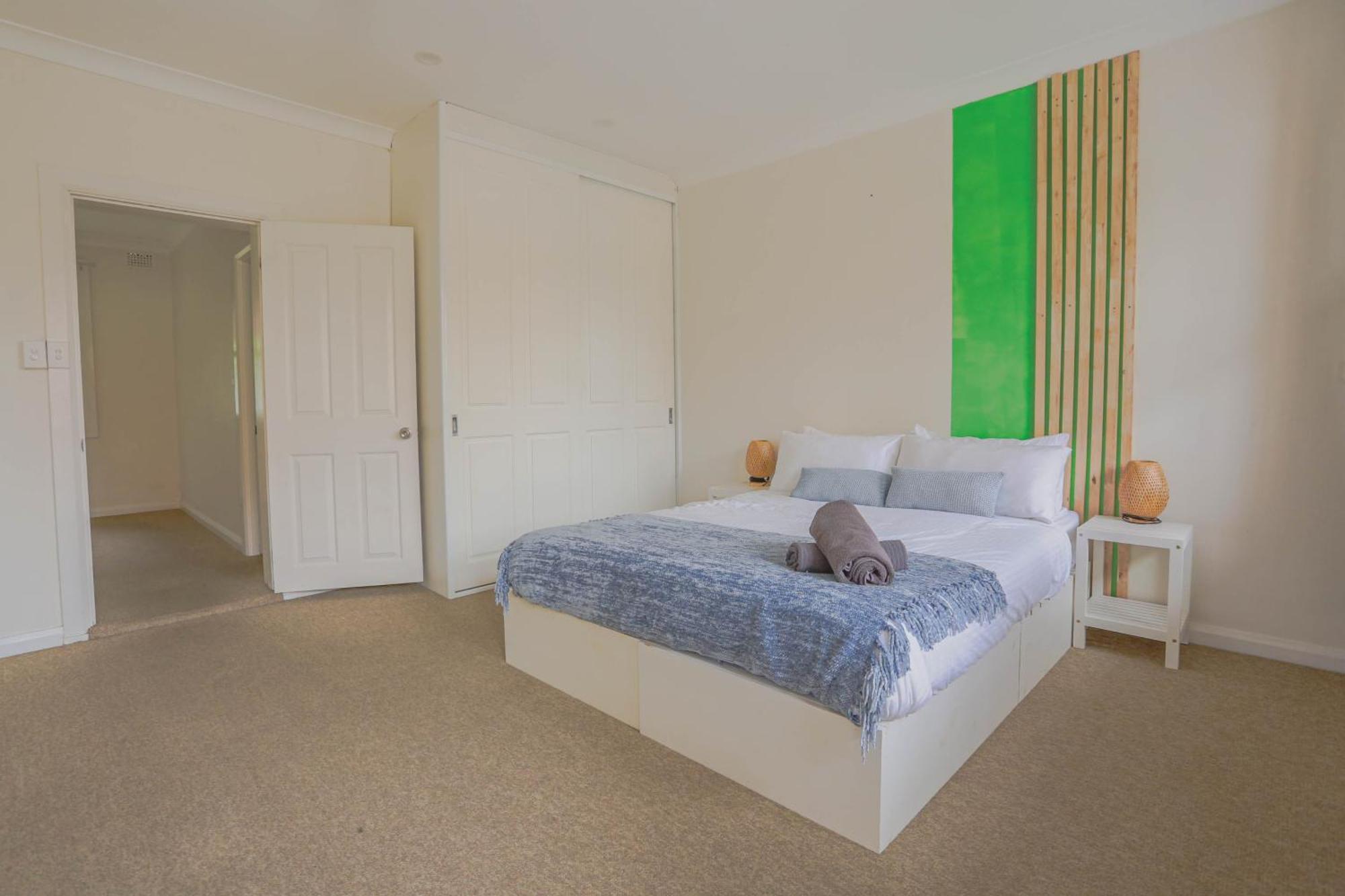 Affordable 3 Bedroom House Darlinghurst With 2 E-Bikes Included Sydney Exterior photo