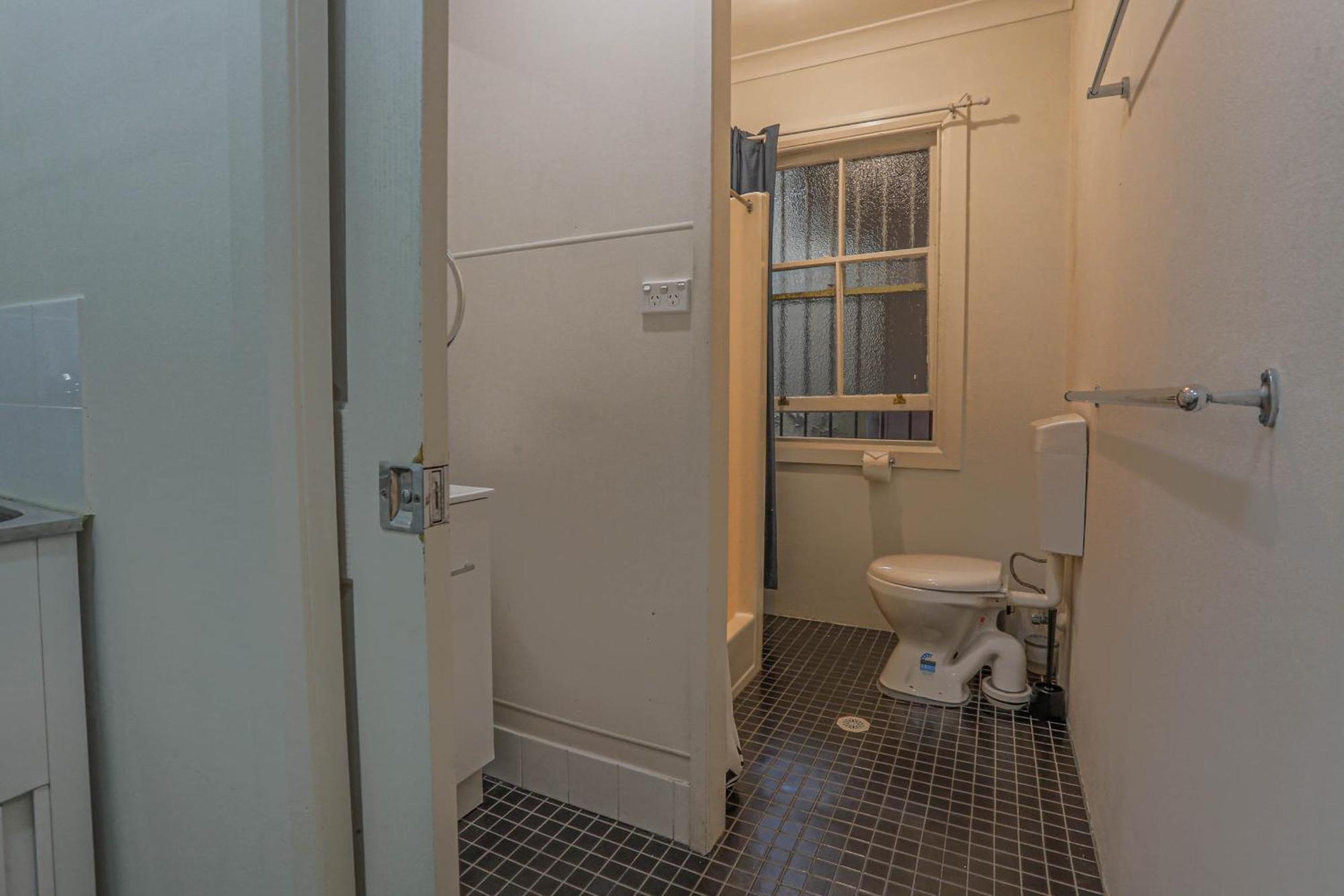 Affordable 3 Bedroom House Darlinghurst With 2 E-Bikes Included Sydney Exterior photo
